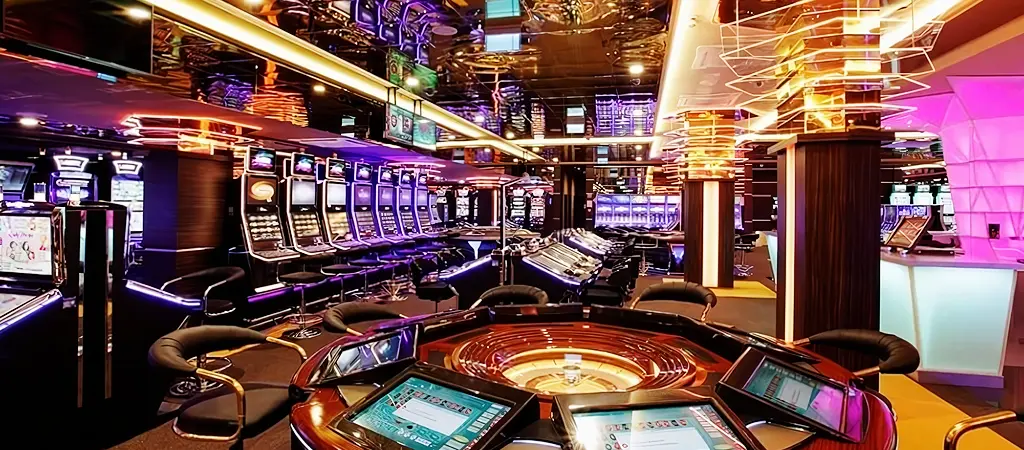 Földi kaszinó Magyarország fővárosában, Las Vegas Casino Budapest fényűző rulett és gépteremmel.