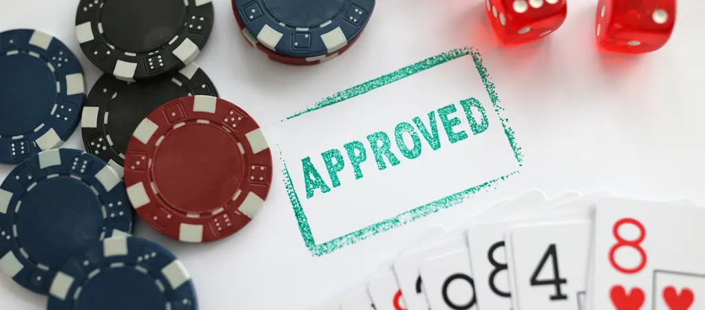 Approved pecsét zsetonokkal és kártyákkal, engedéllyel rendelkező legális magyar online kaszinó